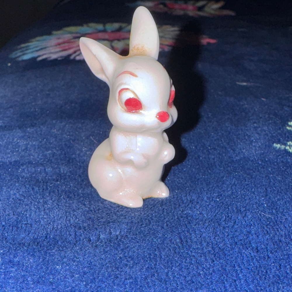 Vintage 1950's Ceramic White Bunny Figurine - Made in Japan